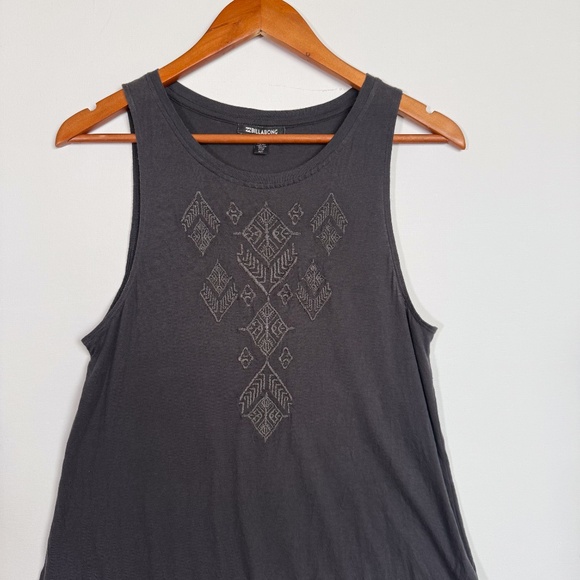 Billabong Small Petite dark gray Aztec embroidered California bohemian tank top - Picture 5 of 13